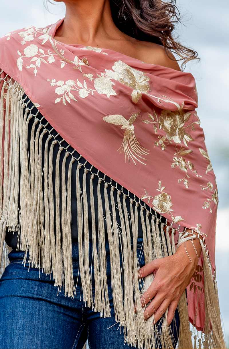 Manton Fandanguillo | Rosa nude